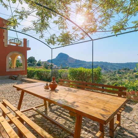 Wunderschoene Ruhige Finca Mit Pool In Galilea กาลิเลีย ภายนอก รูปภาพ
